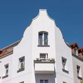 Exterior viewthumbnail